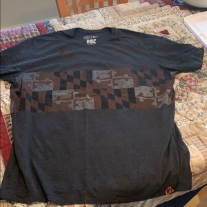Nike orioles t-shirt